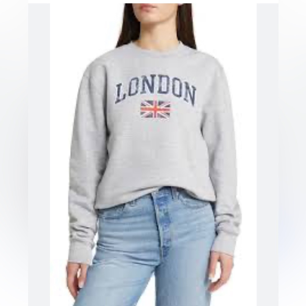 Golden Hour Heather Gray London Graphic Sweater, Sz M